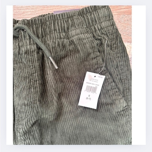 NWT Gap Boys Green Corduroy Pants - Picture 3 of 7
